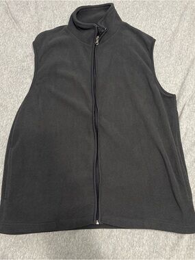 Men's Black Fleece Zip-Up Vest